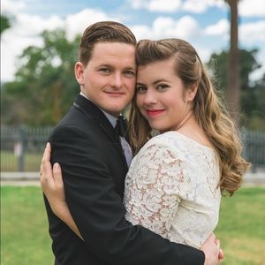 Meet your Posher, Lindy